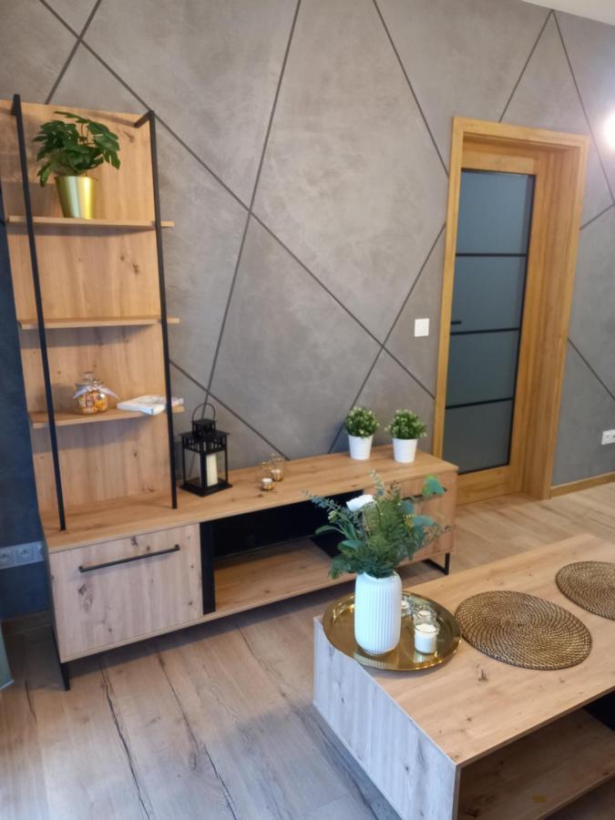 Apartament Prestige Oswiecim Bagian luar foto